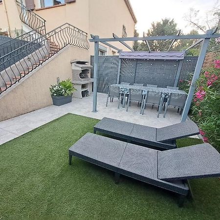La Villa Castel - Haut De Villa - Parkings- 3 Chambres - 8 Couchages - Jardin - Barbecue Cagnes-sur-Mer Luaran gambar