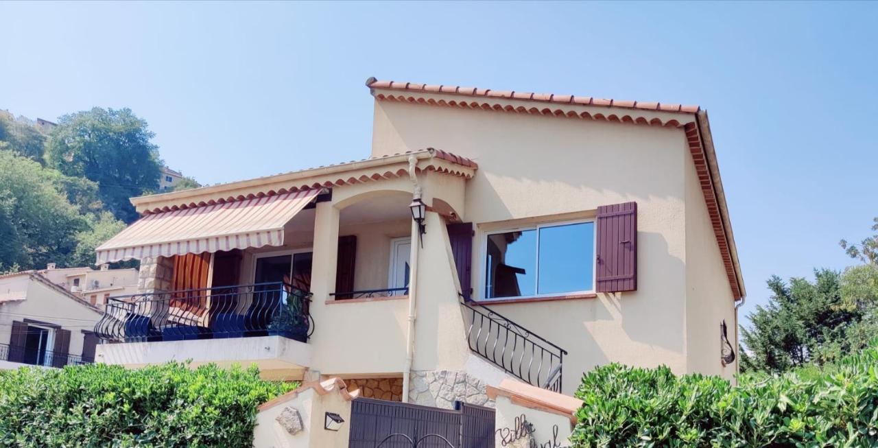 La Villa Castel - Haut De Villa - Parkings- 3 Chambres - 8 Couchages - Jardin - Barbecue Cagnes-sur-Mer Luaran gambar